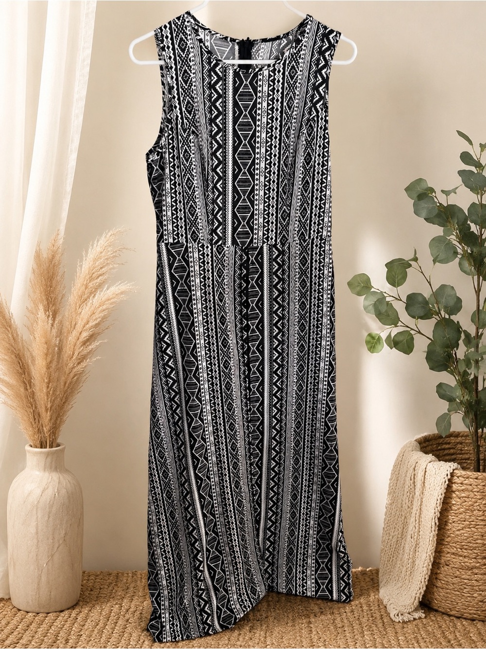 NWOT Black & White Tribal Print Sleeveless Jumpsuit